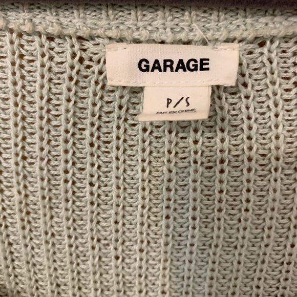 Sweater - Picture 4 of 4